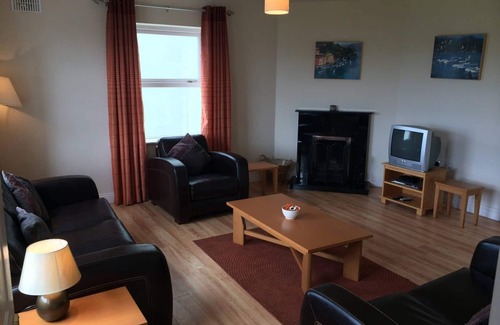 Doolin Cabaña | Doolin Village L06 - Capacidad para 6 personas en 3 habitaciones