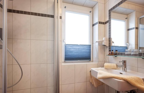 Scheffau am Wilden Kaiser Cabaña | Doppelzimmer mit Bad ÜF - Haus Romeo - Alpine Gay Resort