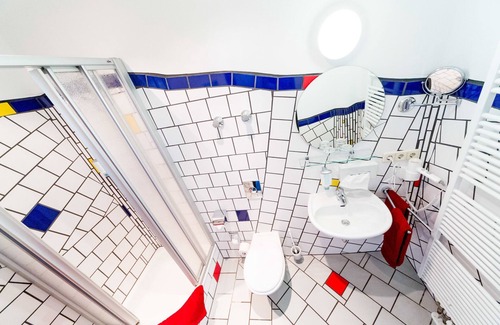 Magdeburg Casa | Doppelzimmer Basic mit Terrasse - Arthotel Magdeburg Gmbh