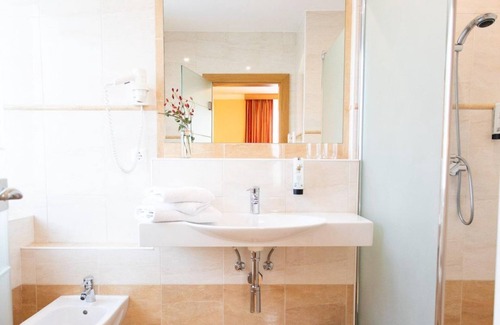 Althofen Cama Y Desayuno | Doppelzimmer, Dusche, WC, Nichtraucher - Bed and Breakfast Mittelkärnten
