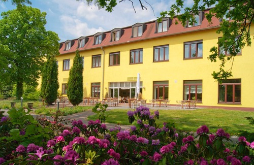 Brielow Casa | Doppelzimmer Komfort mit Seeblick - Seehotel Brandenburg