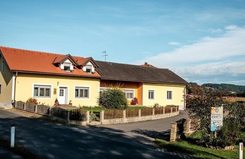Unterlamm Apartamento | Doppelzimmer mit Dusche, WC - Gästehaus Ranftl Unterlamm