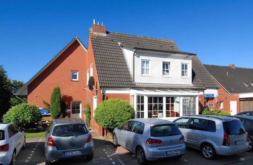 Neuharlingersiel Casa | Doppelzimmer Standard mit Balkon - Hotel Garni Haus Am Meer