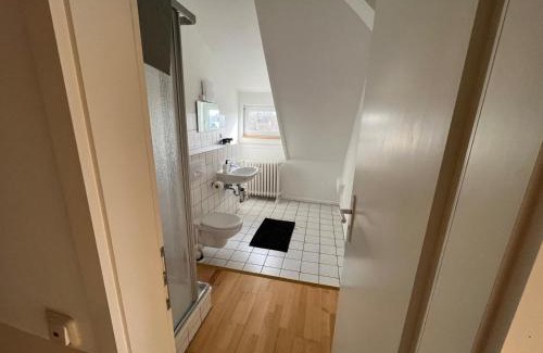 Meine Casa | Doppelzimmer, TV- Bad, Kühlschrank- Parkplatz-17