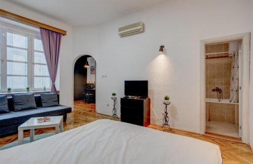Slavija Apartamento | Dora apartment
