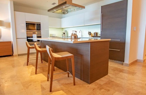 Dorado Pueblo Condominio | Dorado Beach, a Ritz Carlton Reserve Residence 2BD Mid-Level Beachfront
