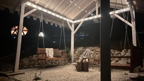Dorna Candrenilor Otro | Dorna Iglu Luxury Glamping Resort