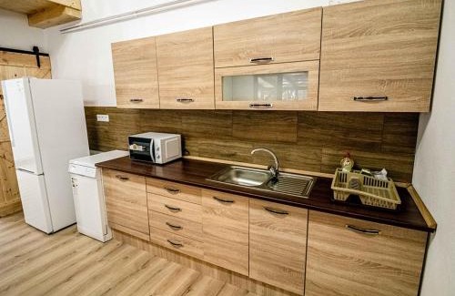 Bucin Casa | Dorottya