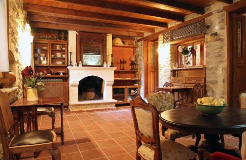 Anatoli Casa | Dorovinis Country Houses