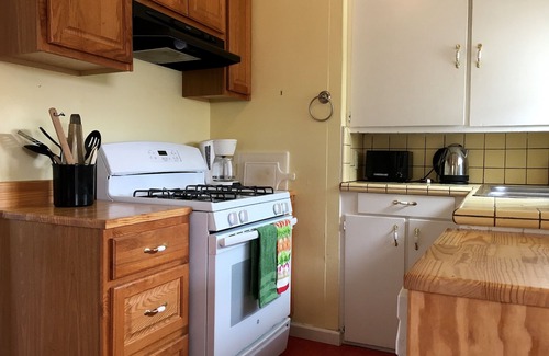 Carpinteria Cabaña | Dorrance Way Cottage By the Sea