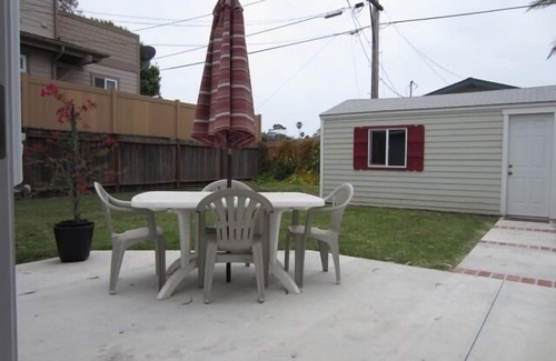 Carpinteria Cabaña | Dorrance Way Cottage By the Sea