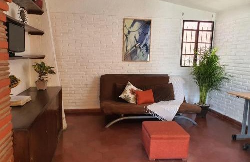 Cuernavaca Casa | DOS CASAS JUNTAS SOLAS PRIVADAS CENTRO PARA 11 PERSONAs