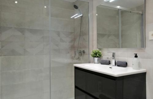 Romareda Apartamento | Dos Torres Frodo - Estacionamiento Privado Gratuito