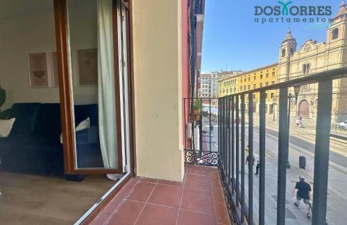 Zaragoza Old Town Apartamento | Dos Torres La Dulcería - Jacuzzi y vistas en el corazón de Zaragoza