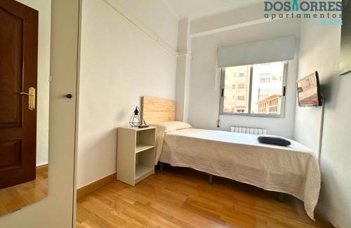Zaragoza Centro Apartamento | Dos Torres Saruman - Espacioso con 7 Camas Individuales