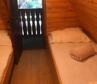 Zelezniki Chalet De Esquí | Dotik gozda