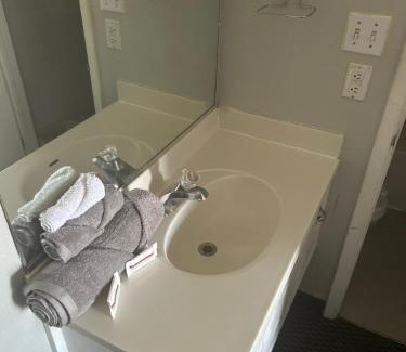 Amarillo Apartamento | Double Bed Hotel Room 130