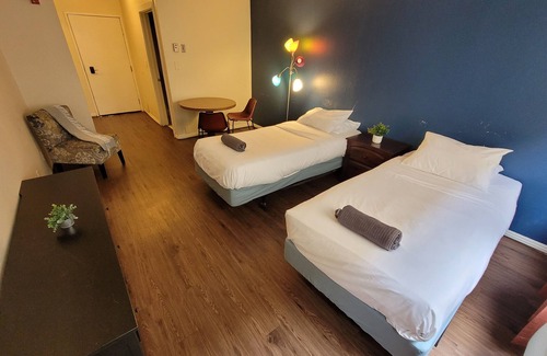 Pico - Robertson Apartamento | Double Bed Unit with AC and Wifi in Beverly Hills