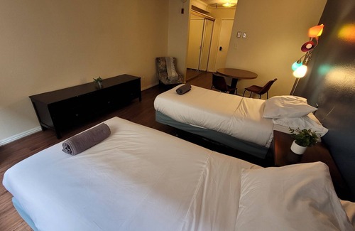 Pico - Robertson Apartamento | Double Bed Unit with AC and Wifi in Beverly Hills