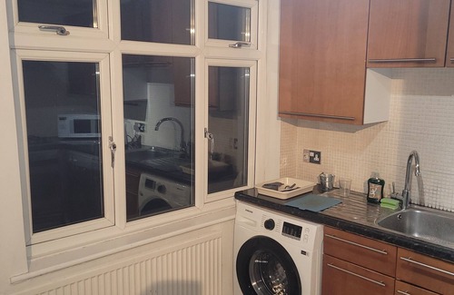 Earlsfield Apartamento | Double bedroom near Wimbledon