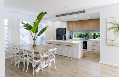 Dromana Casa | Double Delight
