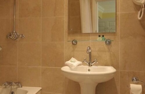 Termonfeckin Hotel | Habitacion Doble-Baño con bañera