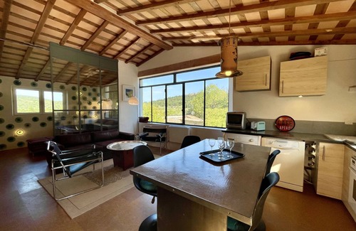 Mollans-sur-Ouveze Casa | Double-gîte with jacuzzi, swimming pool and balneotherapy.