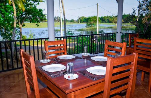 Yodakandiya Hotel | Double Lake View Tissa & Safari