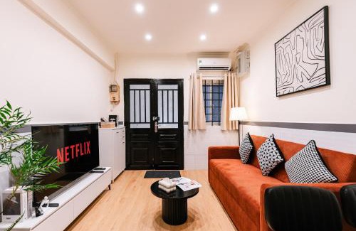District 1 Casa | Double N House