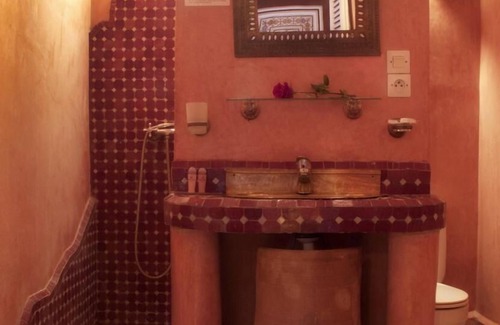 Ahl Agadir Casa | Cama de Matrimonio o Dos Camas-Confortable-Baño en la habitacion-Balcón-1ér é...