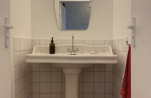 Chatte Casa | Cama de Matrimonio o Dos Camas-Confortable-Baño compartido-Vista al campo