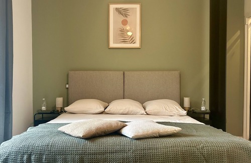Plassac Casa | Cama de Matrimonio o Dos Camas-De Lujo-Baño en la habitacion-Vista a la Piscina