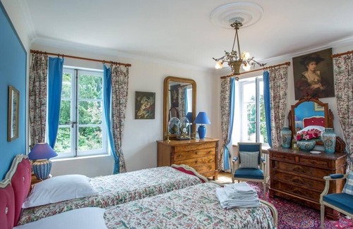 Suevres Cama Y Desayuno | Cama de Matrimonio o Dos Camas-Superior-Baño Privado-Cassandre
