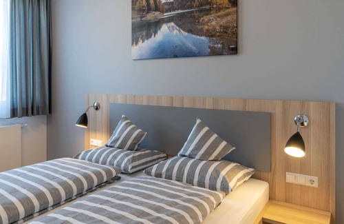 Opfingen Hotel | Habitación doble con cama supletoria - Hotel Lumi