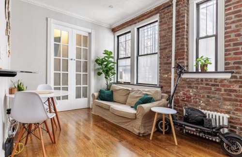 Central New York City Casa | Double Room at a shared Apartment near Times Square
