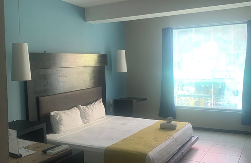 Playa del Carmen Hotel | Habitación doble en BLVD Hotel, inmejorable ubicación