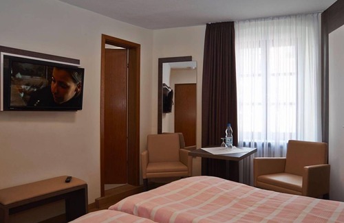 Bernkastel Casa | Double room category B - Gasthaus Huwer