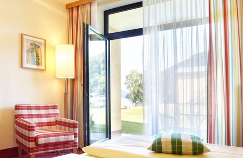 Haibach ob der Donau Casa | Double room Danube Dream (1 adult + 1 child), bath, WC - Riverresort Donauschlinge