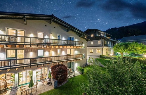 Haus im Ennstal Casa | Double room "Höchstein" B&B - Reiters Wohlfühlhotel