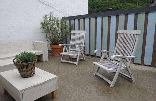 Alken Apartamento | Double room "Hunnenstein" with balcony - accommodation in the Brandgasse