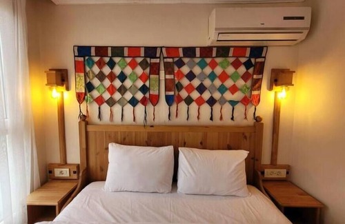 Emin Sinan Casa | Double Room in wooden house