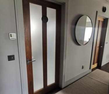 Castlecoote Casa | Double Room King Bed