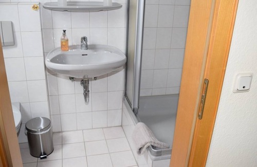 Zeltingen-Rachtig Apartamento | Double room mountain side - Gästehaus Herbert Kappes