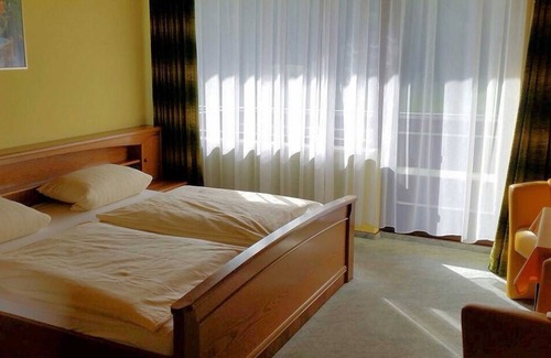 Waischenfeld Cabaña | Double room No. 26 - Waldpension Rabeneck