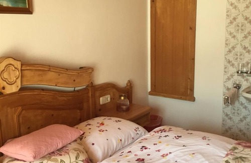 Abtenau Cama Y Desayuno | Habitación doble nº 8 - Haus Sperleiten