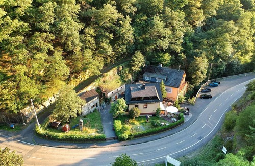Sankt Goarshausen Casa | Double room, shower or bath, toilet, balcony - Hotel Café Herrmanns Mühle