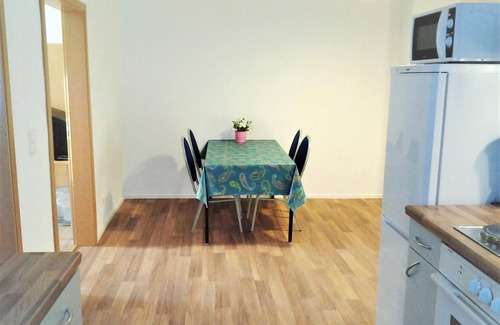 Mitte Apartamento | Habitacion Doble-Baño compartido-Zi 1-2-3 (1.OG.)