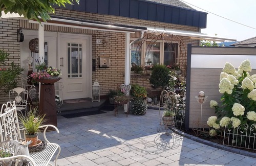 Kobern-Gondorf Apartamento | Habitación doble con ducha / WC - Landhaus Julia