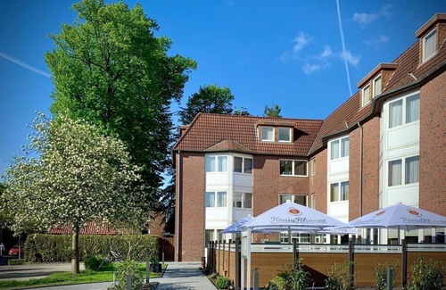 Center Casa | Double room, shower or bath, WC comfort - Hotel Stadt Aurich