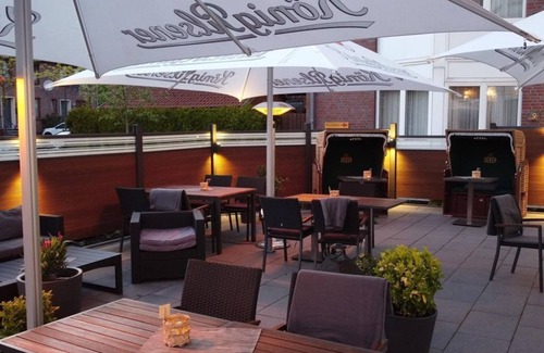 Center Casa | Double room, shower or bath, WC comfort - Hotel Stadt Aurich